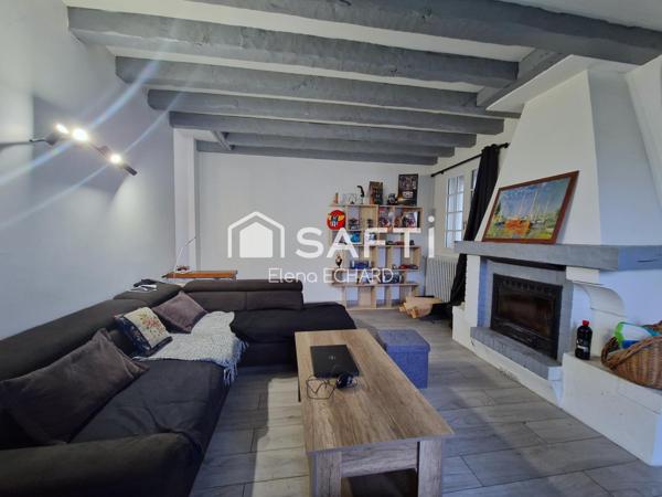 Idéal famille : Maison 3 chambres avec Sous-sol, Hangar et Stationnements