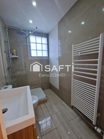 Idéal famille : Maison 3 chambres avec Sous-sol, Hangar et Stationnements