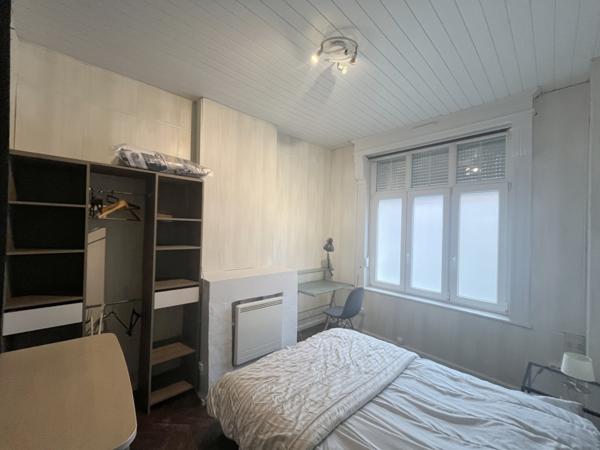 LILLE - APPARTEMENT - T2 MEUBLE