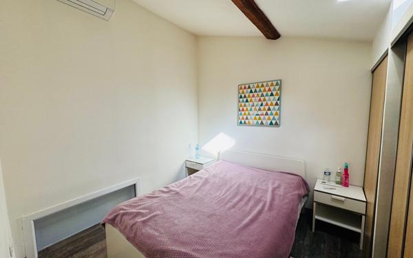 Immeuble à vendre    5 pièces • 150 m2 Balaruc-les-Bains