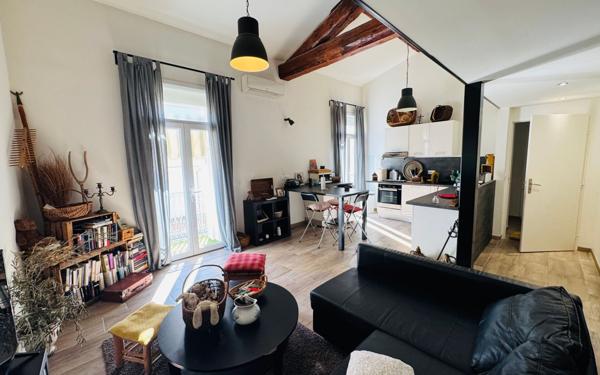 Immeuble à vendre    5 pièces • 150 m2 Balaruc-les-Bains