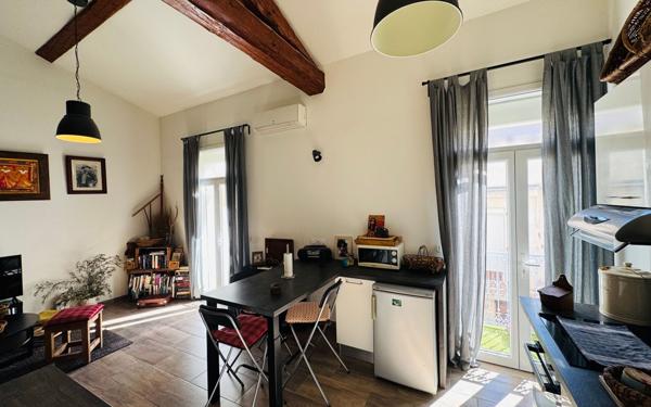 Immeuble à vendre    5 pièces • 150 m2 Balaruc-les-Bains