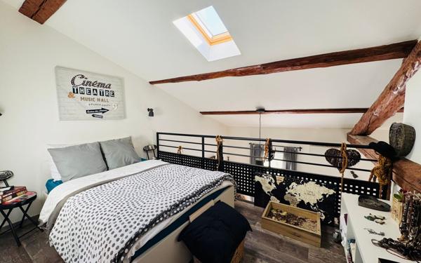 Immeuble à vendre    5 pièces • 150 m2 Balaruc-les-Bains