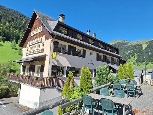 Hôtel de charme avec vue panoramique – Investissement d’exception au cœur des Pyrénées