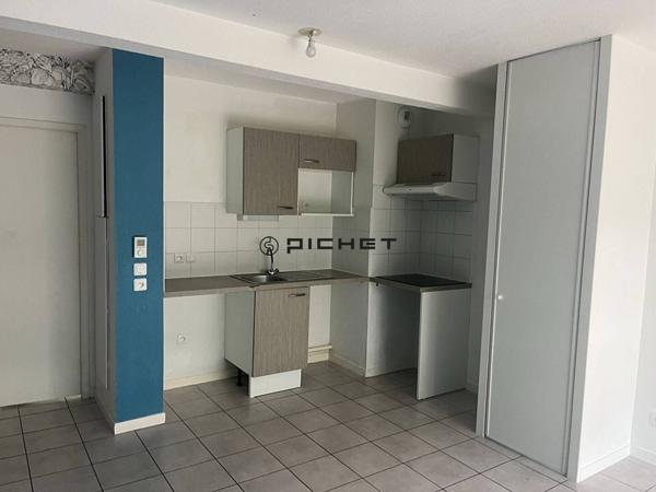 Appartement 3 pièces 63 m² LE BOUSCAT - 33110