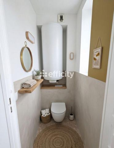 Appartement
         4 pièces
        - 73 m² 309 000 € *