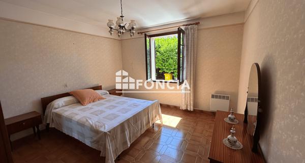 À vendre Maison 4 pièces 110 m² - Avignon 84140
