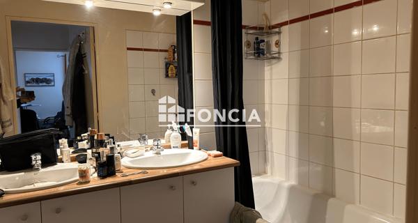 À vendre Appartement 3 pièces 58.68 m² - Saint-chamas 13250
