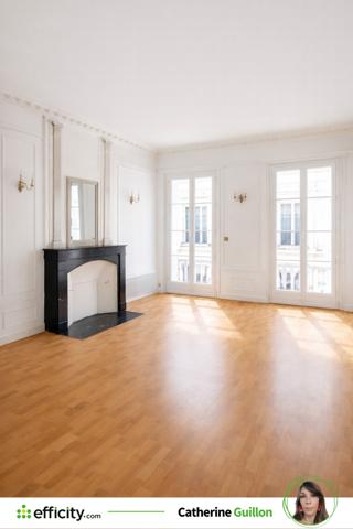 Immeuble 11 pièces - 208 m²