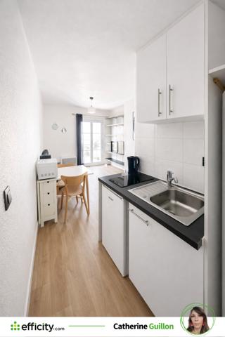 Immeuble 11 pièces - 208 m²