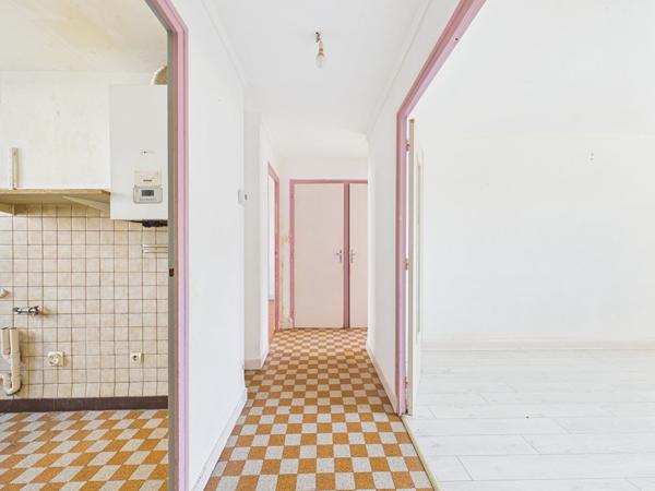 Appartement en rez-de-chaussée de 53 m2 avec cave Chateauvert
