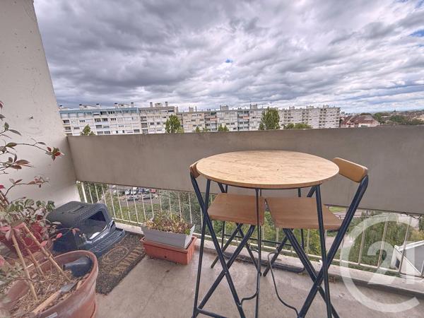 Appartement F4 à vendre  4 pièces - 74,40 m2 CHALON SUR SAONE - 71