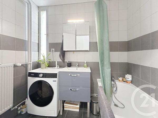 Appartement F4 à vendre  4 pièces - 74,40 m2 CHALON SUR SAONE - 71