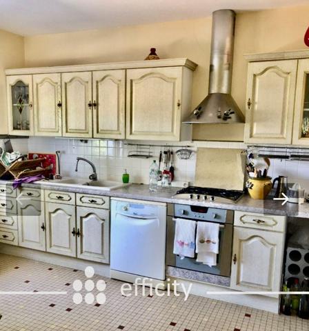 Maison 8 pièces - 205 m²