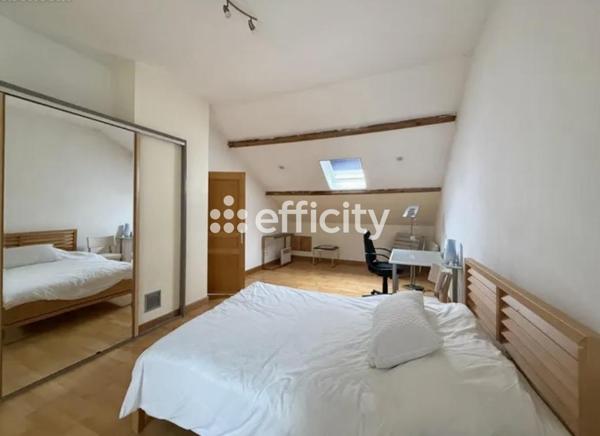 Maison 8 pièces - 205 m²