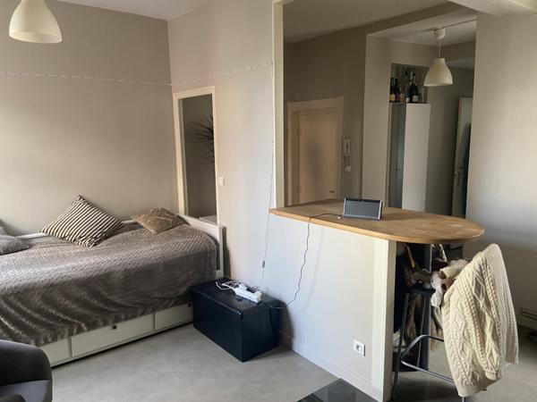 Arras (62000) STUDIO - MEUBLE - ARRAS