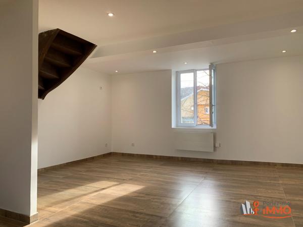 Exclusif - T4 idéalement placé - 64 m2 - 3 chambres - 270 000 €