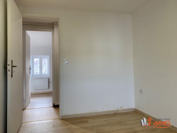 Exclusif - T4 idéalement placé - 64 m2 - 3 chambres - 270 000 €