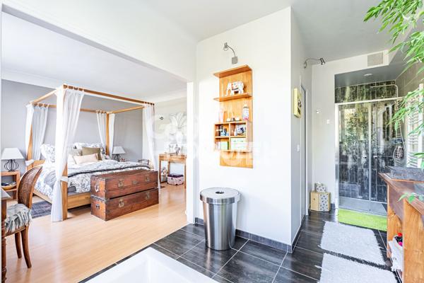 MAISON 166 M² SUR 430 M²