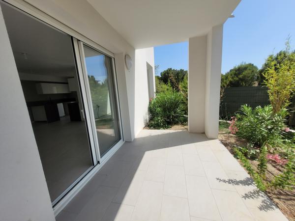 Appartement
         4 pièces
        - 75 m² Bien prestige 449 000 € *