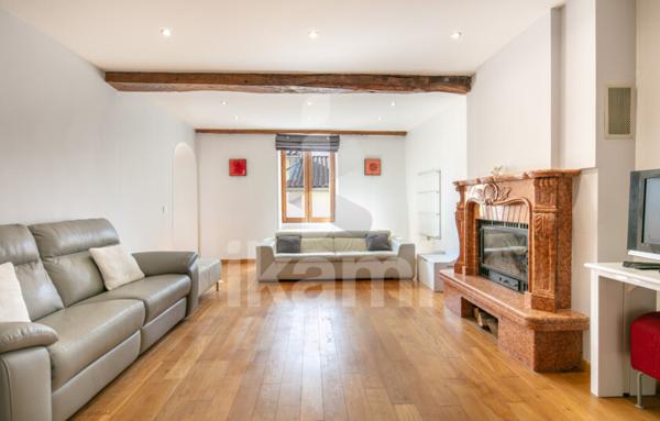 Maison La Buisse  8 pièces - 206 m2 habitables