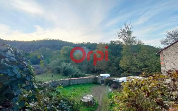 Maison à louer    4 pièces •  Finestret