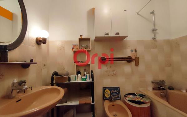 Maison à louer    4 pièces •  Finestret