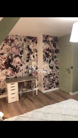 MAISON À LOUER DE 5 PIÈCES DE 146,00 M²