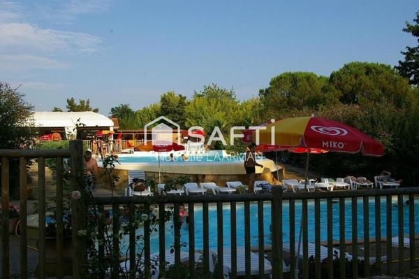 Découvrez votre camping de rêve dans le Sud-Ouest de la France – 3 étoiles, étang de pêche et maison d’habitation !