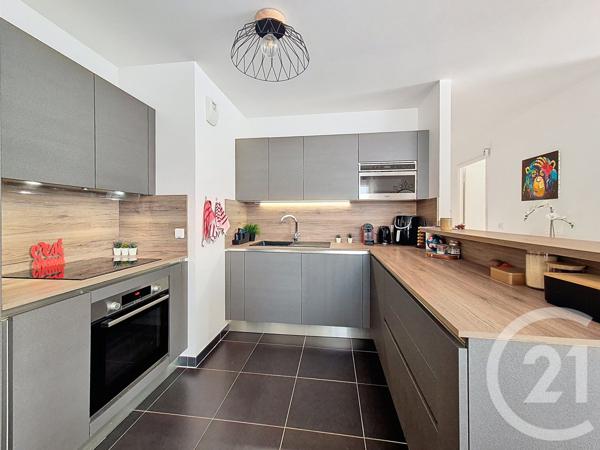 Appartement F5 à vendre  5 pièces - 85,88 m2 RUEIL MALMAISON - 92