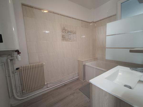 Appartement 4 pièces à vendre Rochefort - 17300 / Réf: 3389