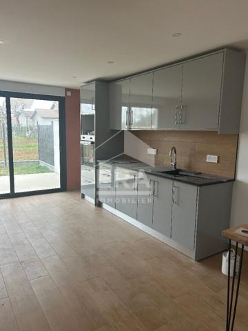 MAISON T 05 MEUBLEE NEUVE