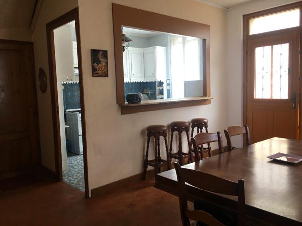 Maison de bourg au cœur des commodités