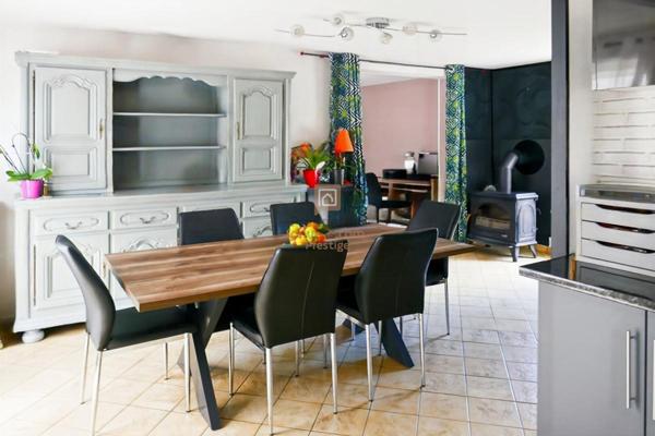 MERIGNAC CHARMANTE MAISON FAMILIALE AVEC JARDIN ET CARPORT