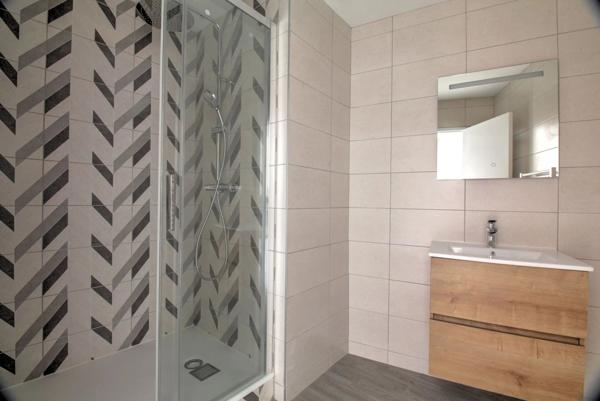 Location Maison de village 4 pièces 90 m2 à Chagnon