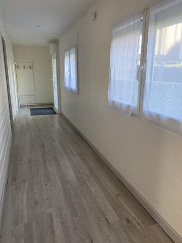 Jolie maison mitoyenne atypique