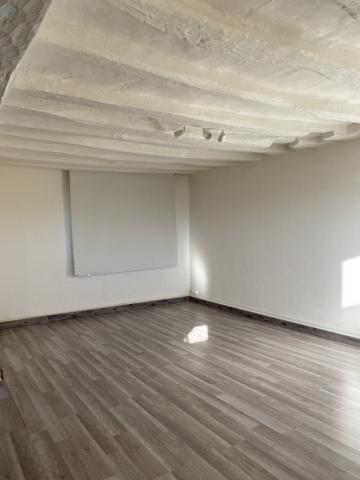 Jolie maison mitoyenne atypique