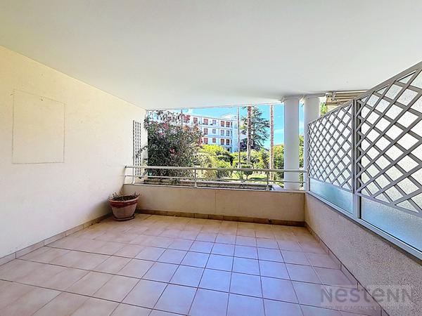 ROSTAGNE ? ANTIBES ? 3 PIÈCES AVEC 28 M² DE TERRASSES, GARAGE ET PARKING