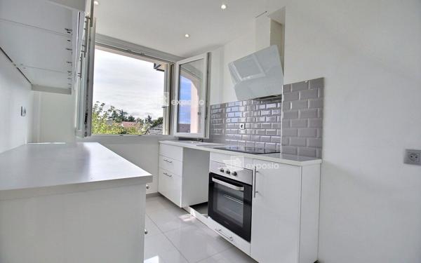 Appartement à vendre    4 pièces • 66,54 m2 Ris-Orangis