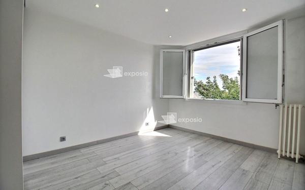 Appartement à vendre    4 pièces • 66,54 m2 Ris-Orangis