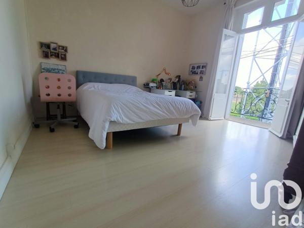 Maison 6 pièces de 139 m² à Poitiers (86000)