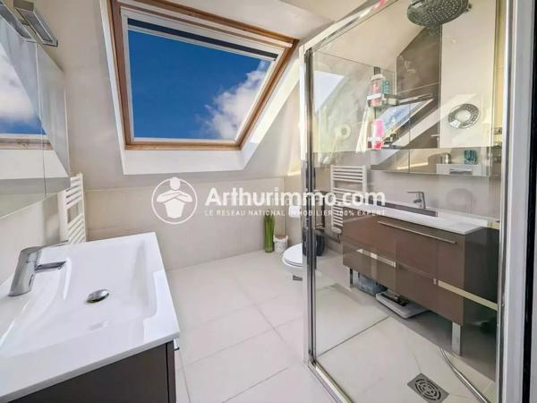 Vente Maison 7 pièces 189 m2 à Saint-Germain-Lès-Corbeil