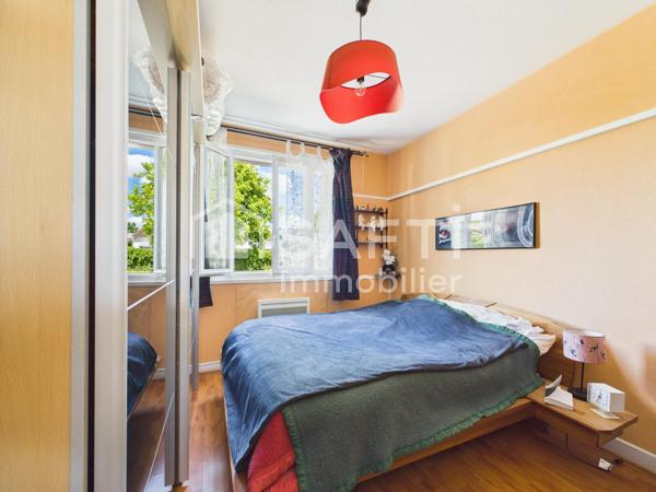 T2 au calme dans une maison avec jardin + 2 parking