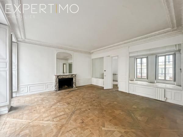 Paris (75008) À LOUER – BUREAUX 100 m²