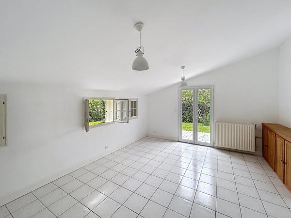 Maison familiale au calme proche centre Léognan