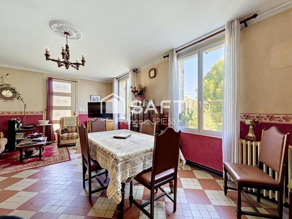 Maison T4 en pierre avec jardin, au coeur de Cenon