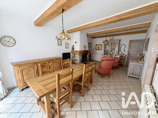 Appartement à vendre 4 pièces 111 m² Saint-Martin-Vésubie