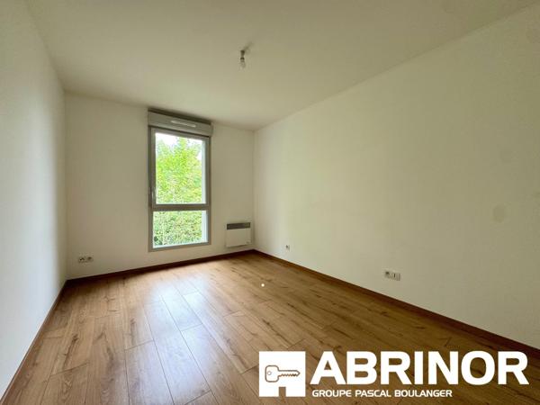 Appartement T3 récent avec balcon et parking – Résidence de standing AMIENS