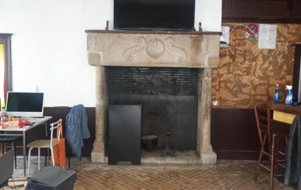 Vente Local commercial Local Magnac-bourg   