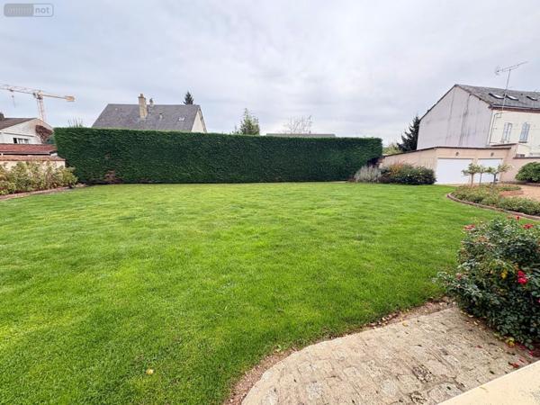 Maison de ville à vendre à Chartres dans l'Eure-et-Loir (28000), ref : 71 Maison de ville à vendre à Chartres dans l'Eure-et-Loir (28000), ref : 71 Maison de ville à vendre à Chartres dans l'Eure-et-Loir (28000), ref : 71